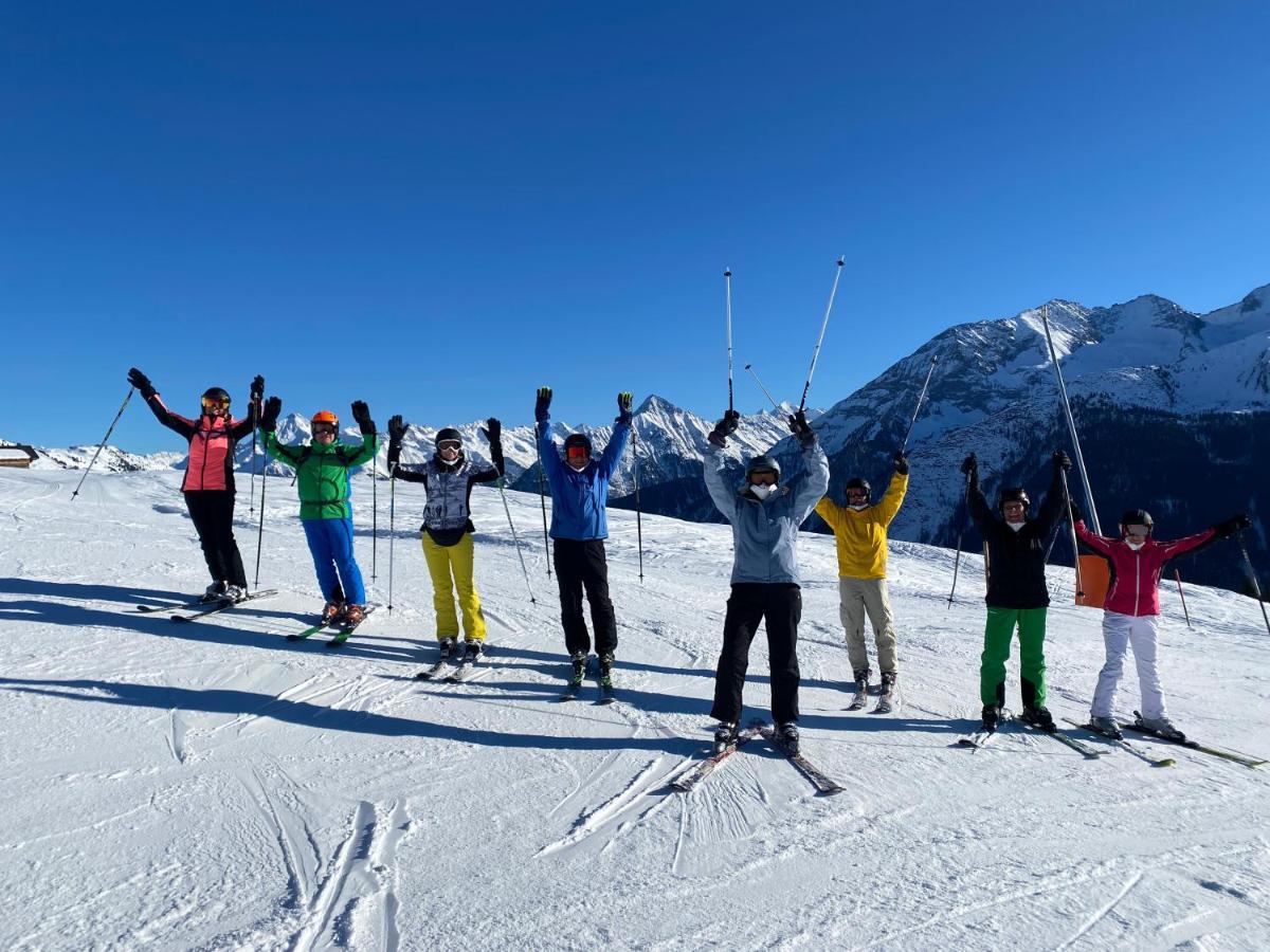 Der Rindererhof Hotel Tux Bagian luar foto