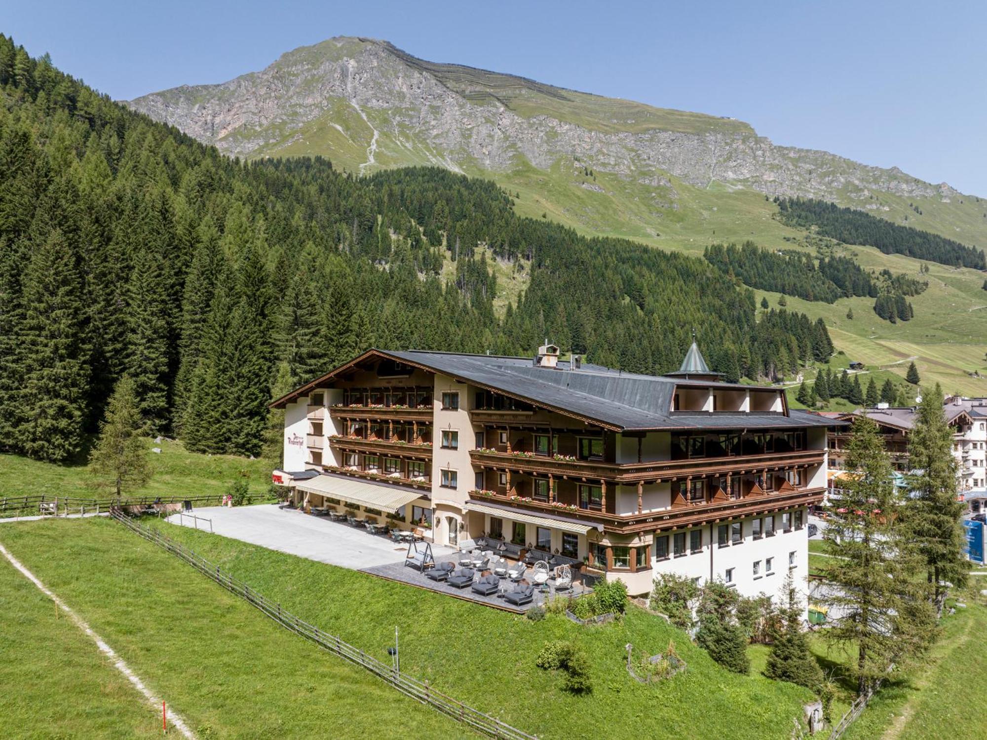 Der Rindererhof Hotel Tux Bagian luar foto