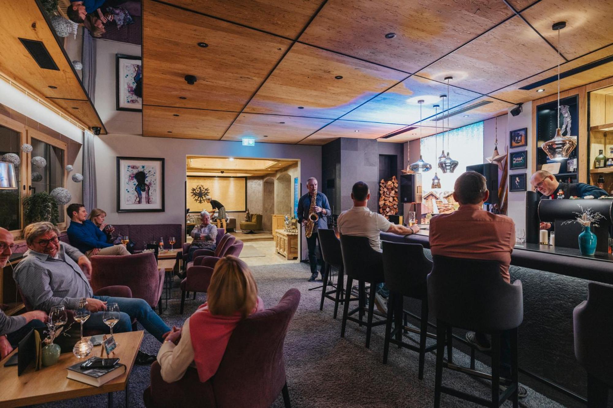 Der Rindererhof Hotel Tux Bagian luar foto