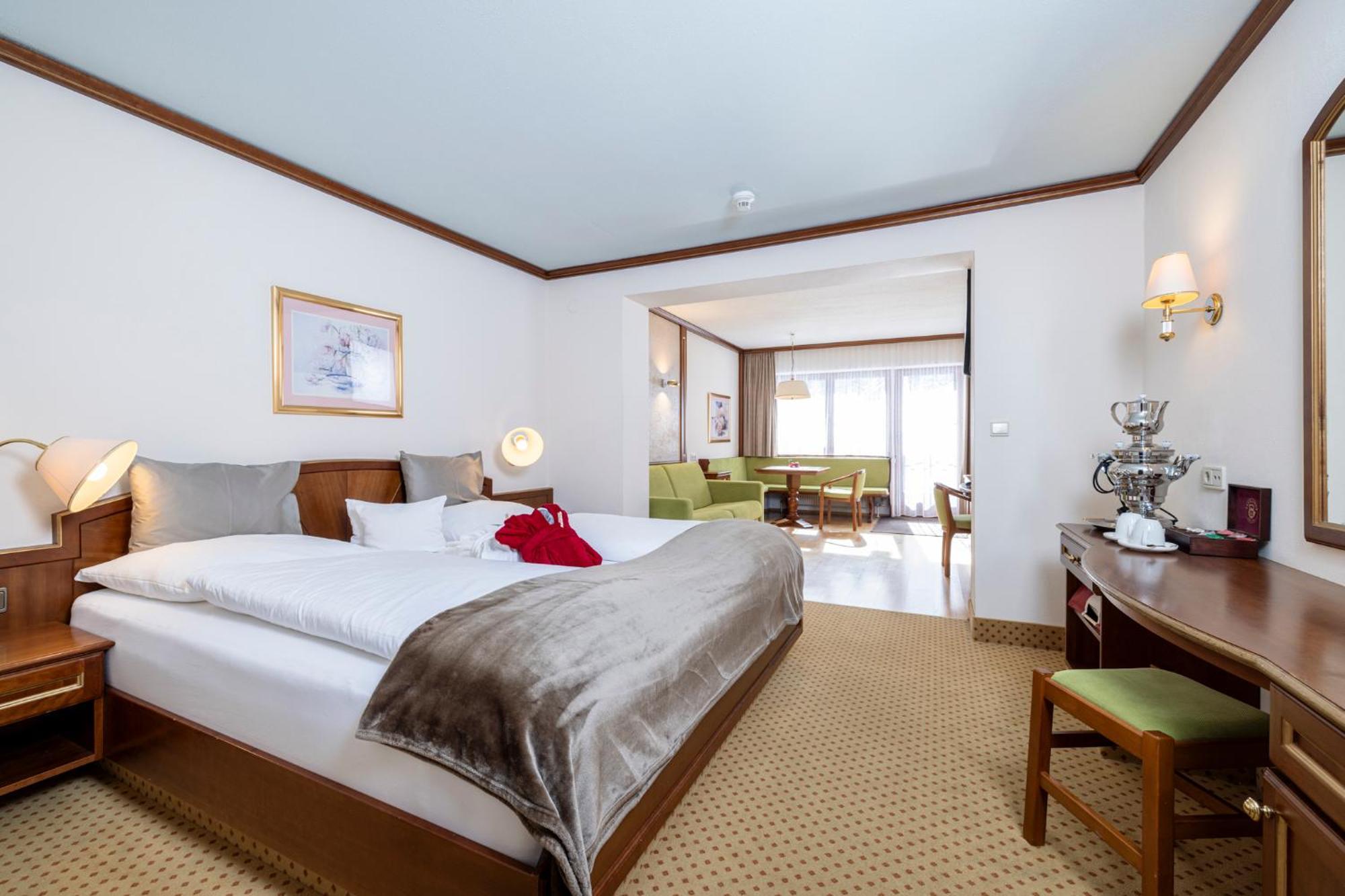 Der Rindererhof Hotel Tux Bagian luar foto